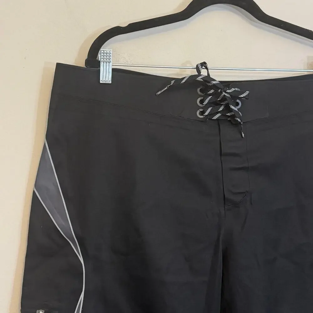 Lululemon Board Shorts Black 38
